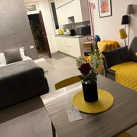 Apartament Cosy In The Greenest Corner Of Trastevere *